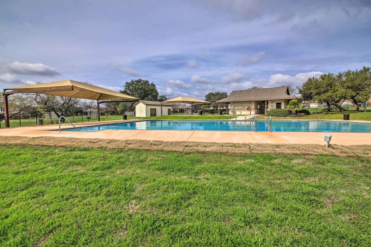 San Antonio Home With Pool Access Near Lackland Afb Exterior photo